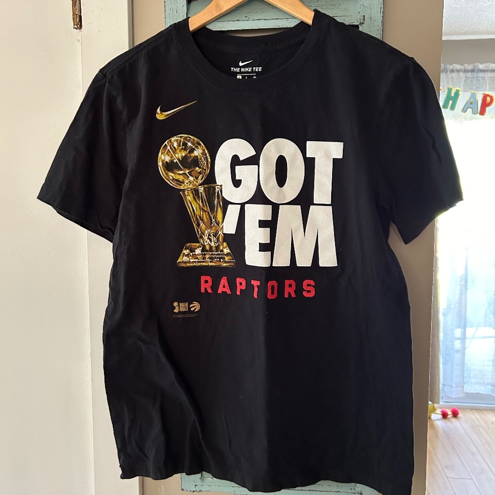 Raptor’s Nike T-Shirt
